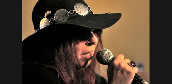 Nina Van Horn Hell Of A Woman Hommage Aux Femmes Du Blues